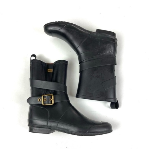 🥾Burberry Rain boots🥾 - Picture 3 of 9